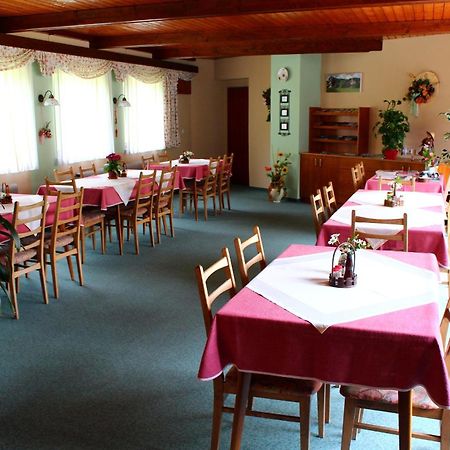 Pension & Ferienwohnung Sonnleiten Gnesau Extérieur photo