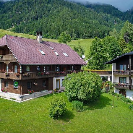 Pension & Ferienwohnung Sonnleiten Gnesau Extérieur photo
