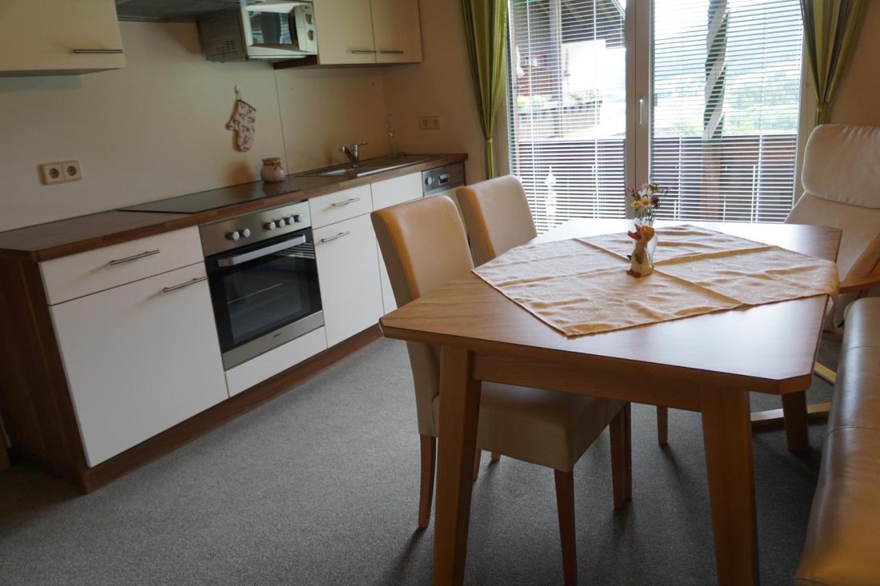 Pension & Ferienwohnung Sonnleiten Gnesau Extérieur photo