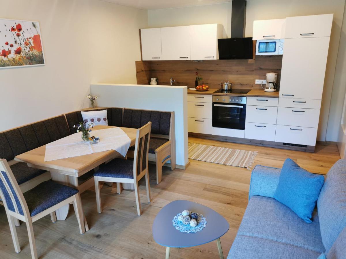 Pension & Ferienwohnung Sonnleiten Gnesau Extérieur photo