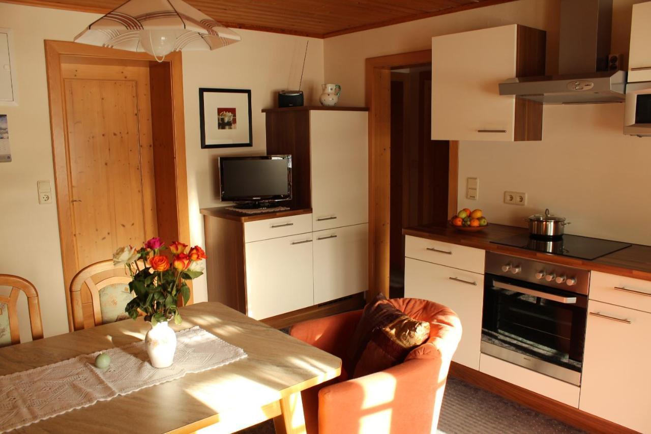 Pension & Ferienwohnung Sonnleiten Gnesau Extérieur photo