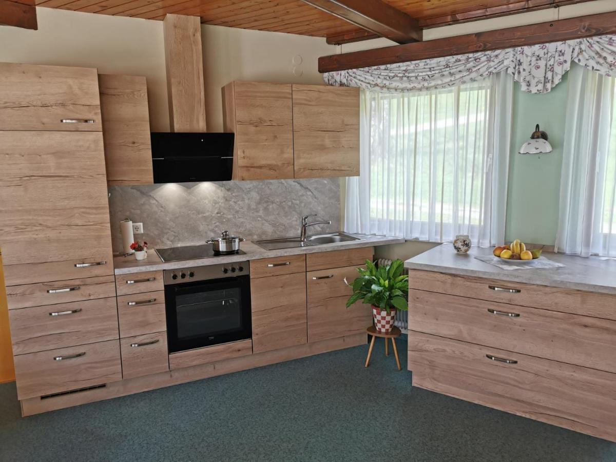Pension & Ferienwohnung Sonnleiten Gnesau Extérieur photo