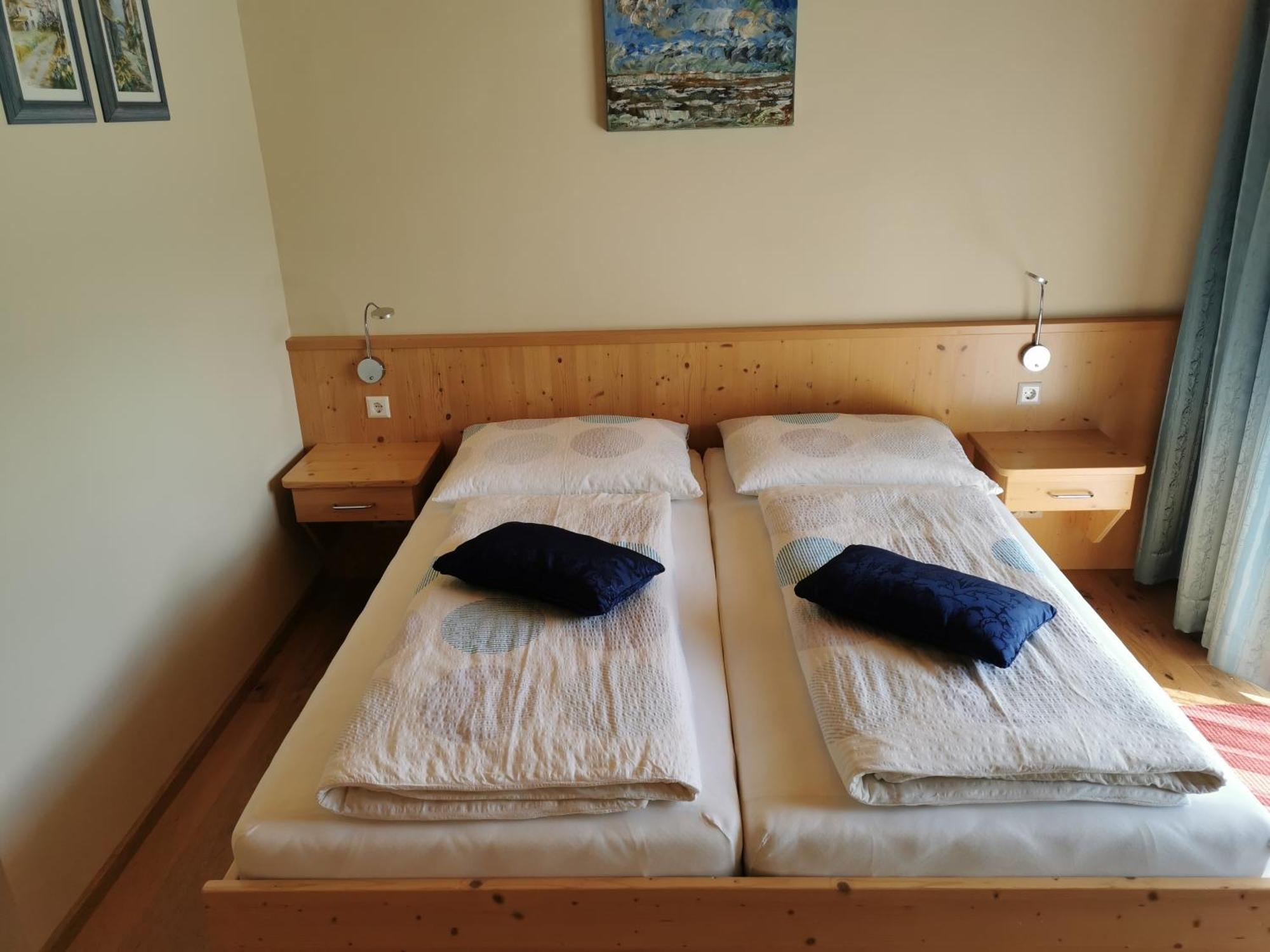 Pension & Ferienwohnung Sonnleiten Gnesau Extérieur photo
